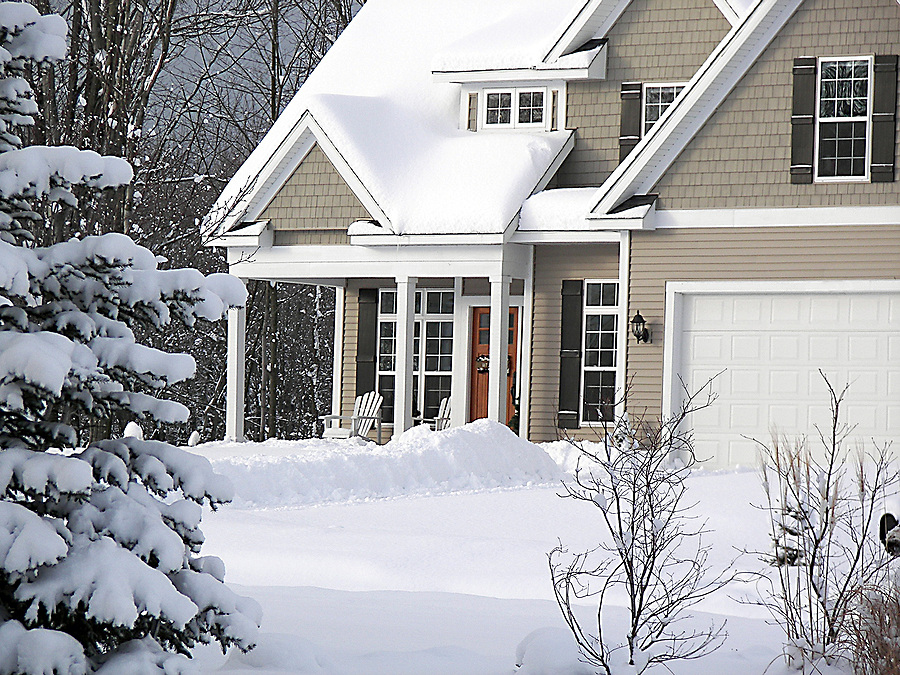 3 Tips for Removing Snow From Your Property This Winter