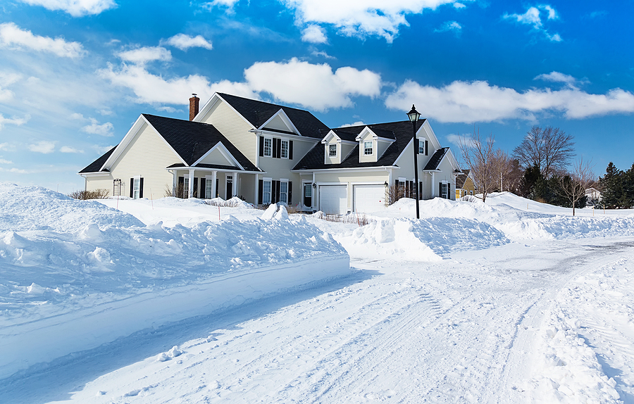 3 Reasons to Keep Your Home Safe With Timely Snow Removal