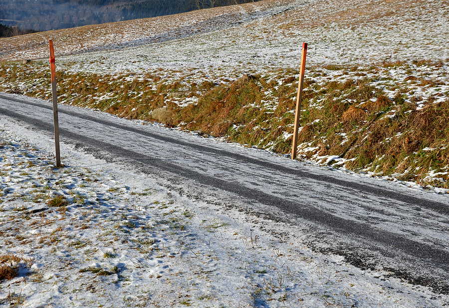 Don’t Let Winter Road Salt Destroy Your Spring Lawn